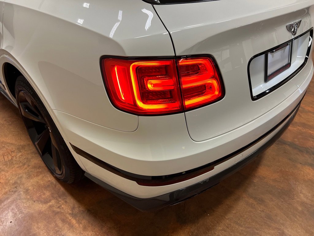 Used 2019 Bentley Bentayga image 60