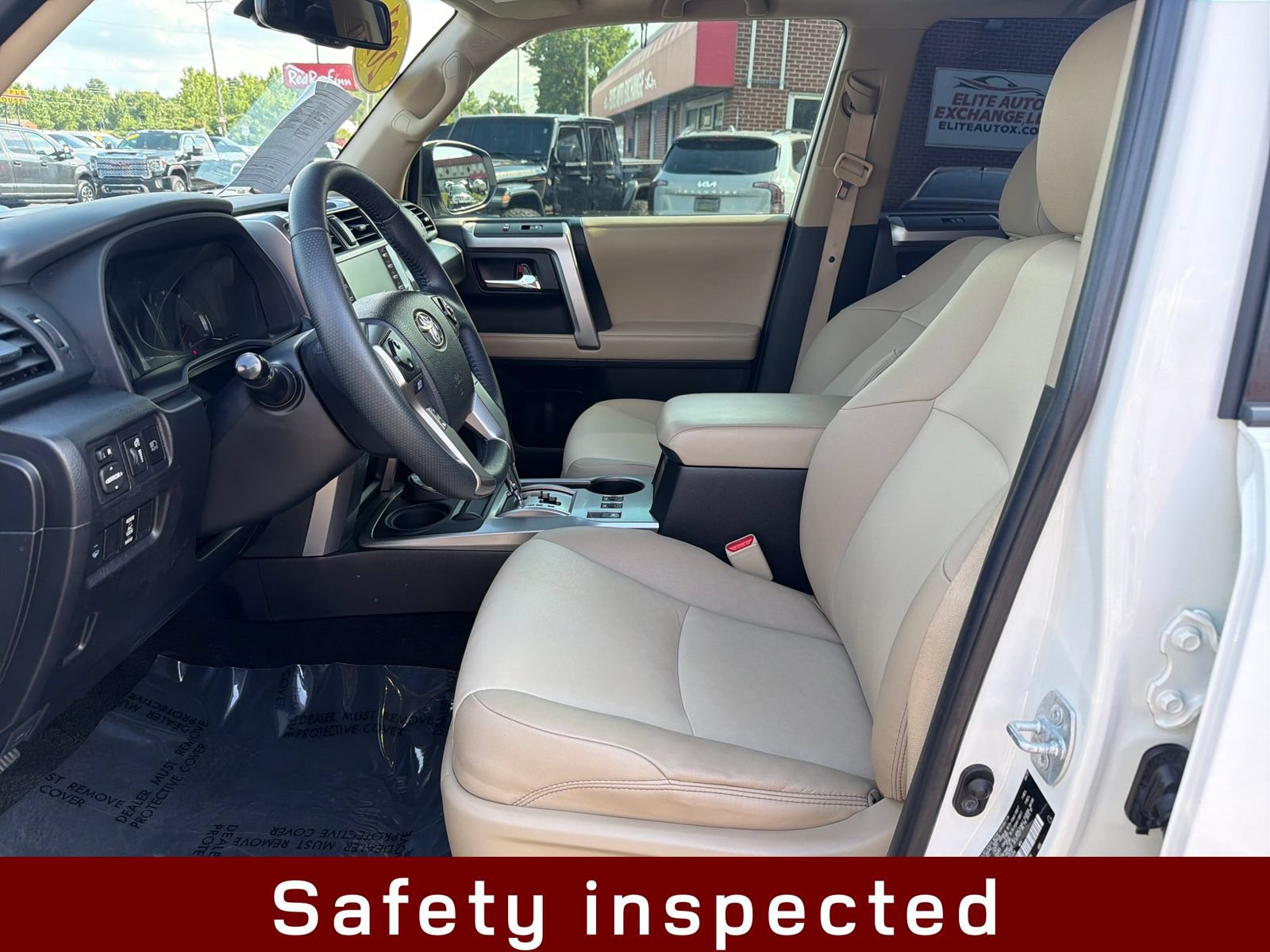 Used 2021 Toyota 4Runner SR5 Premium w/ Moonroof Package AWD/4WD image 11