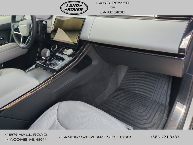 Used 2023 Land Rover Range Rover Sport SE AWD/4WD image 19