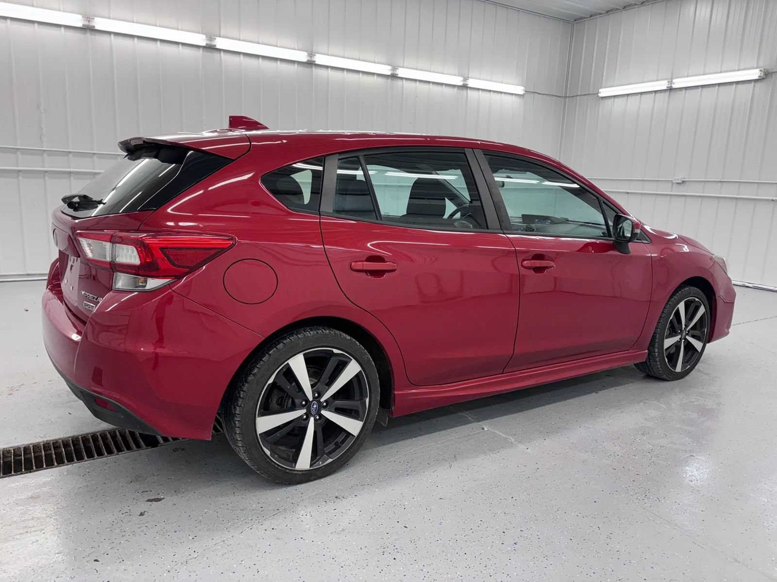 Used 2019 Subaru Impreza 2.0i Sport AWD/4WD image 3