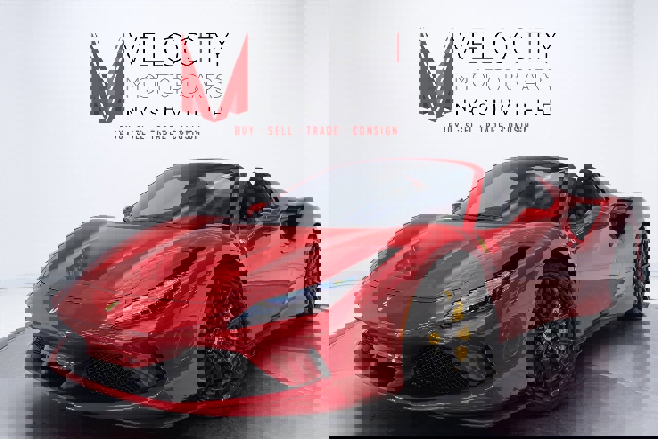 Used 2022 Ferrari F8 Tributo image 1