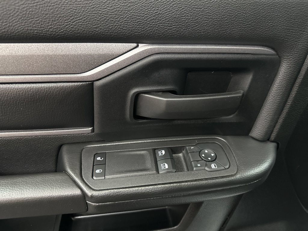 Used 2025 RAM 2500 Tradesman AWD/4WD image 18