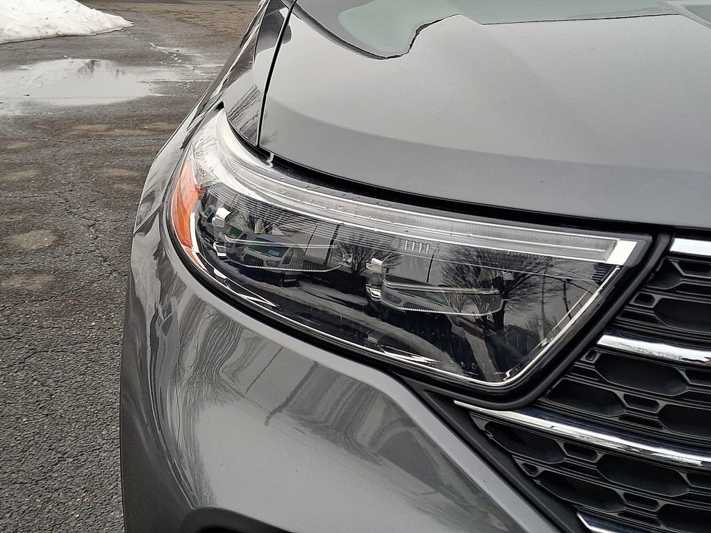 Certified 2022 Ford Explorer XLT image 12