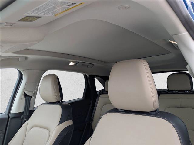 Used 2021 Ford Escape SEL w/ Class II Trailer Tow Package image 19