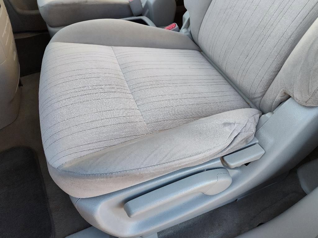 Used 2016 Nissan Quest SV image 41