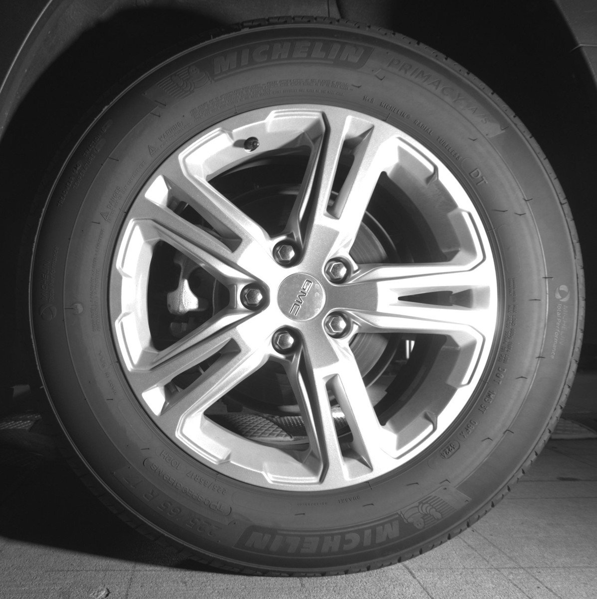 Used 2024 GMC Terrain SLE FWD image 14