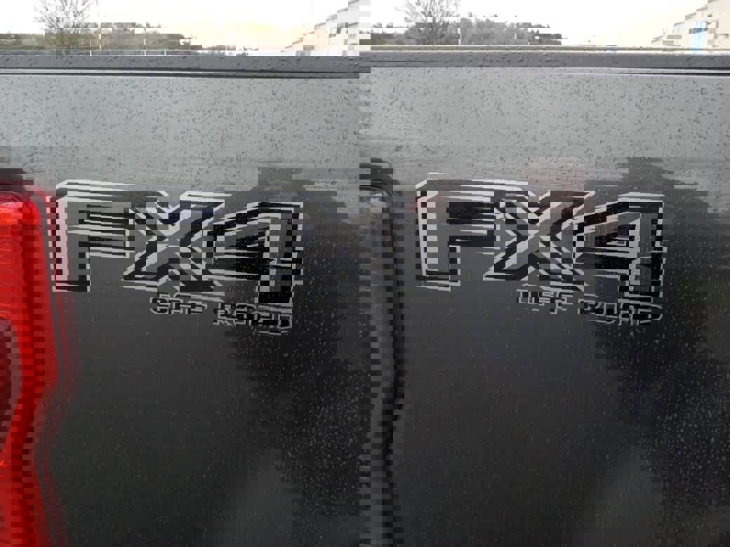 Used 2020 Ford F350 Lariat image 12