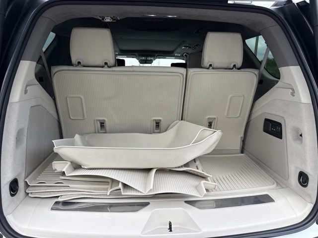 Certified 2025 Cadillac Escalade Sport Platinum w/ LPO, ONYX Package image 9