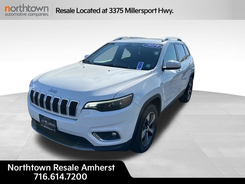 Used 2019 Jeep Cherokee Limited image 2