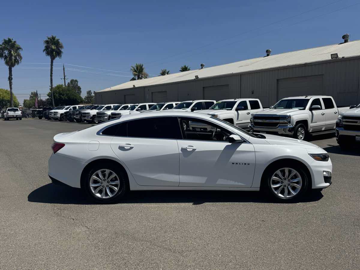 Used 2019 Chevrolet Malibu LT FWD image 11