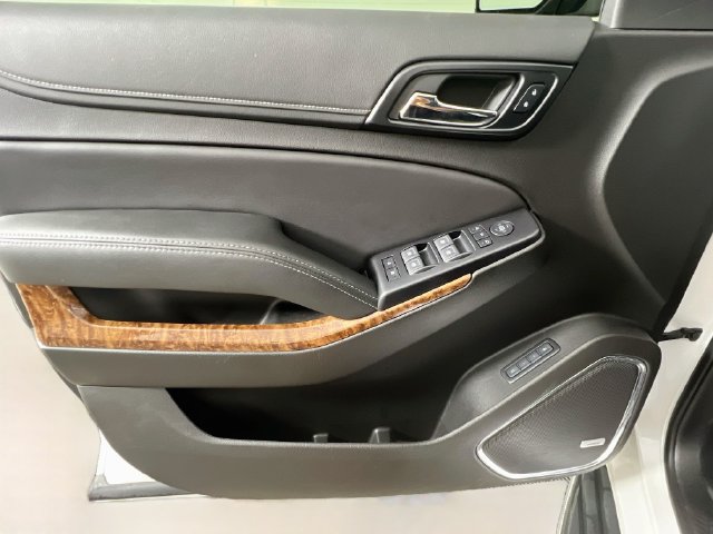 Used 2019 Chevrolet Tahoe Premier AWD/4WD image 35