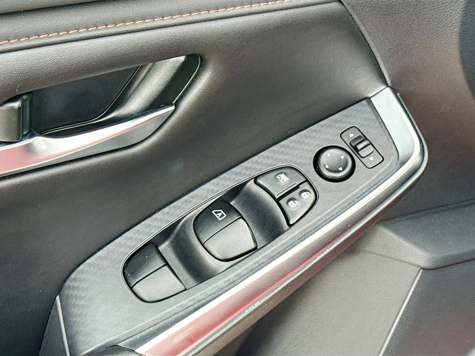 Used 2022 Nissan Sentra SR w/ Trunk Package image 7