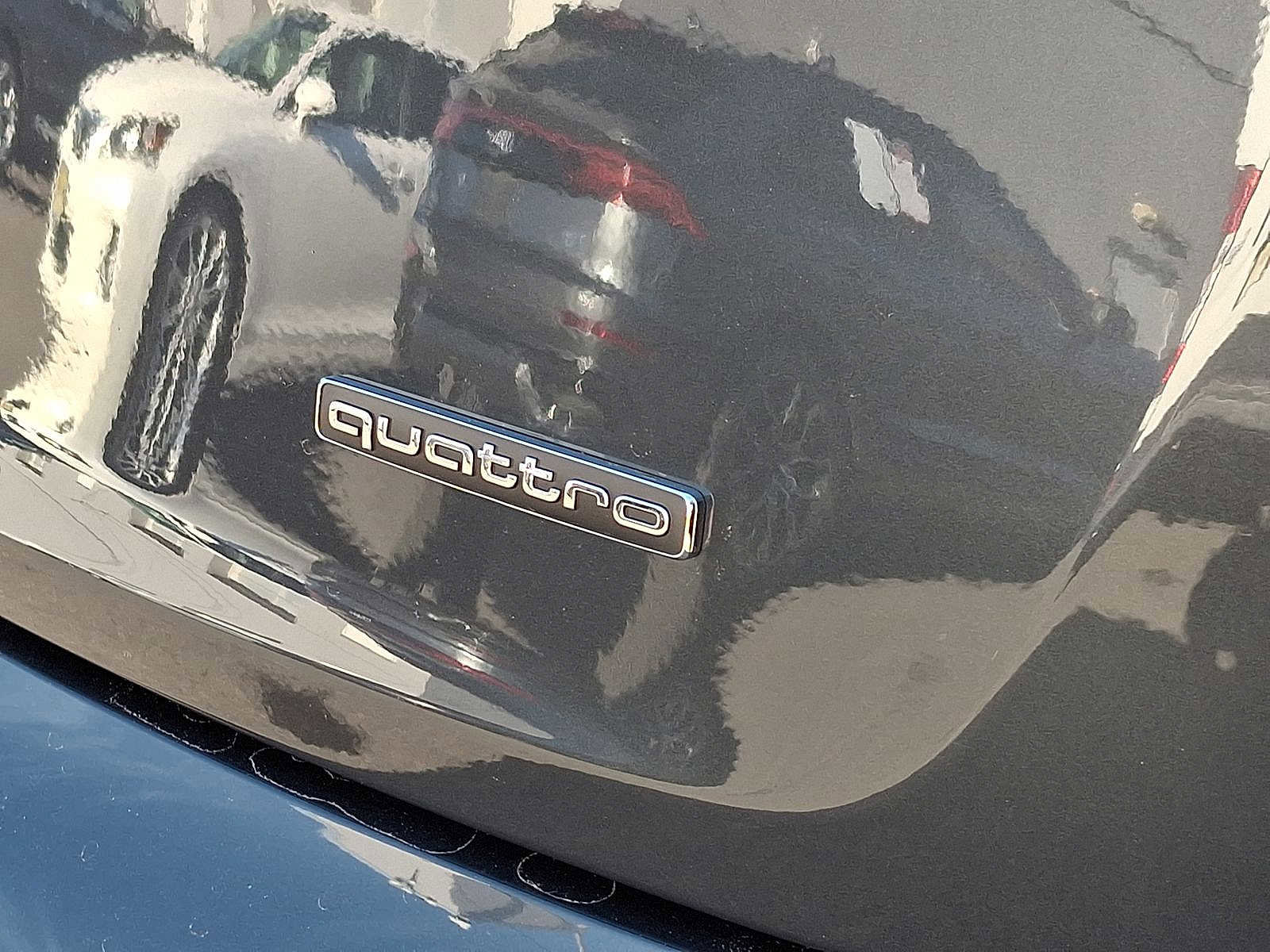 Certified 2025 Audi Q5 2.0T Premium w/ Convenience Plus Package image 24