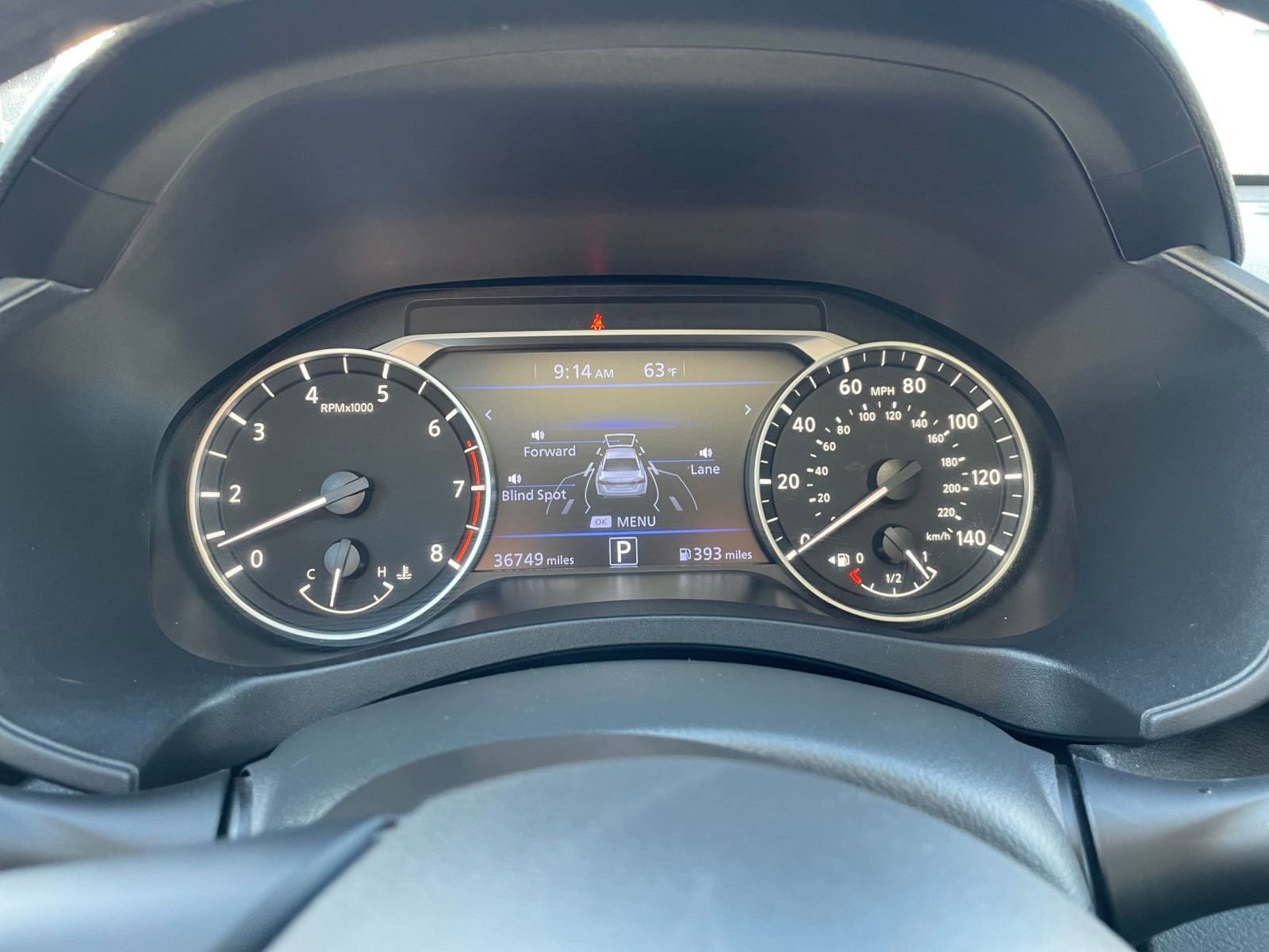 Used 2025 Nissan Altima 2.5 SV FWD image 41