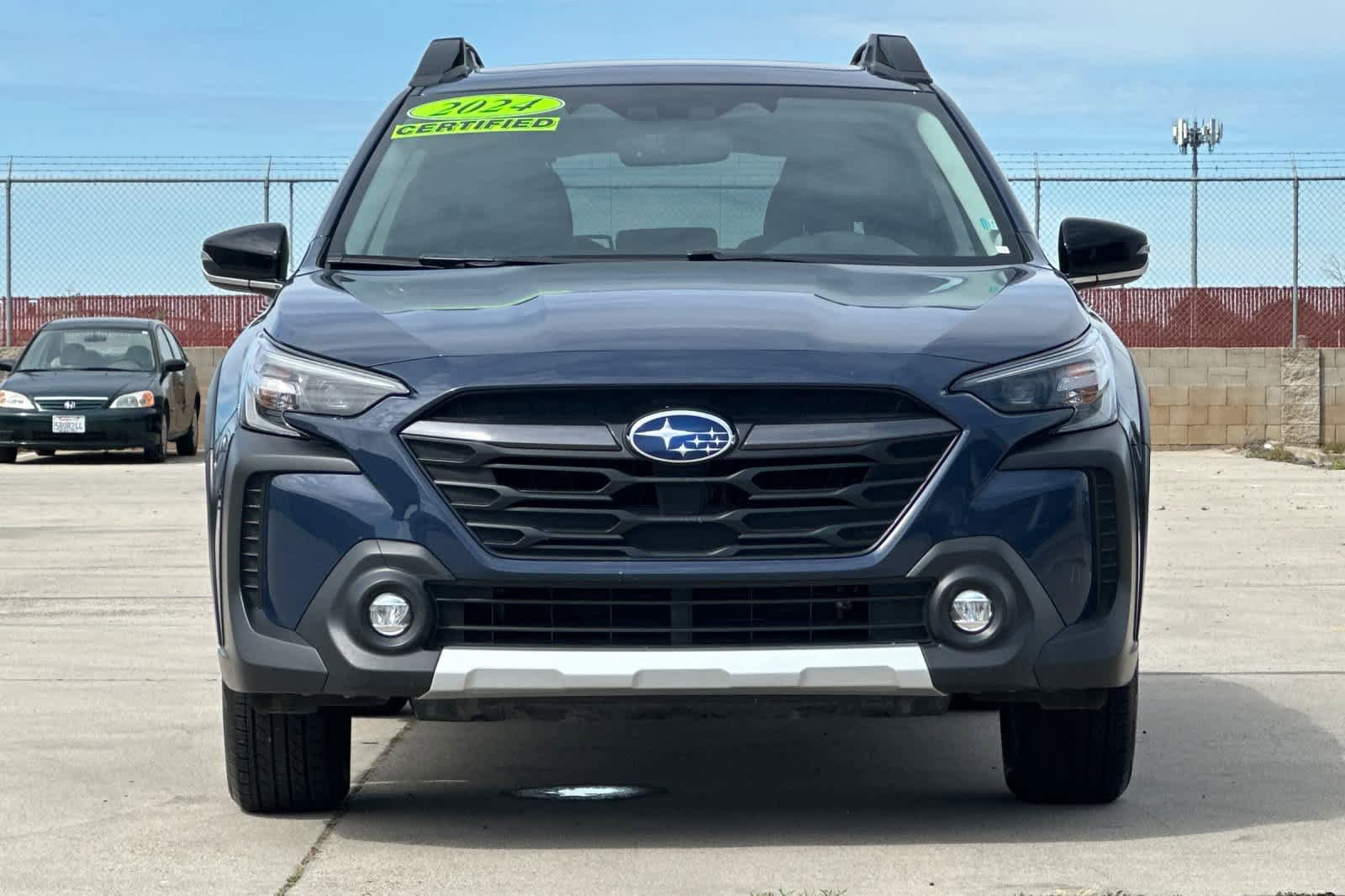 Used 2024 Subaru Outback Limited AWD/4WD image 8