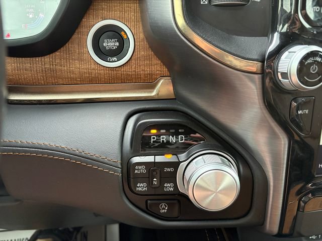 Used 2023 RAM 1500 Limited AWD/4WD image 16