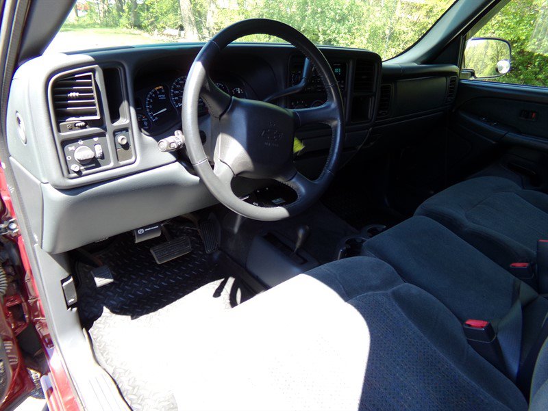 Used 2002 Chevrolet Silverado 2500 LS AWD/4WD image 14