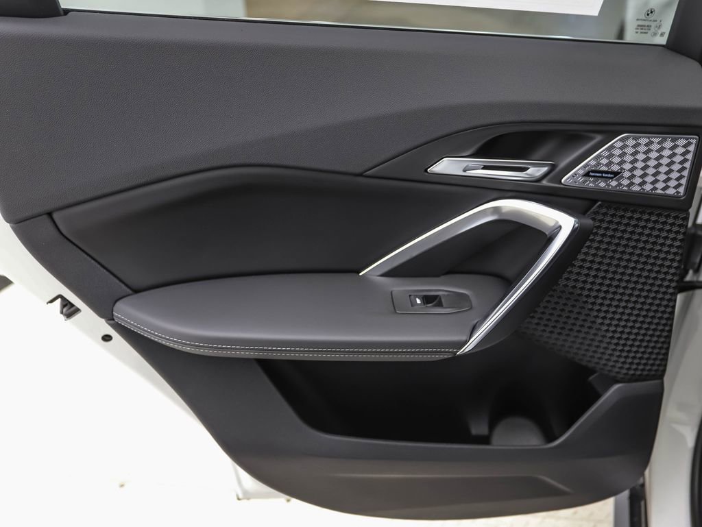 Certified 2025 BMW X1 xDrive28i w/ Premium Package image 20