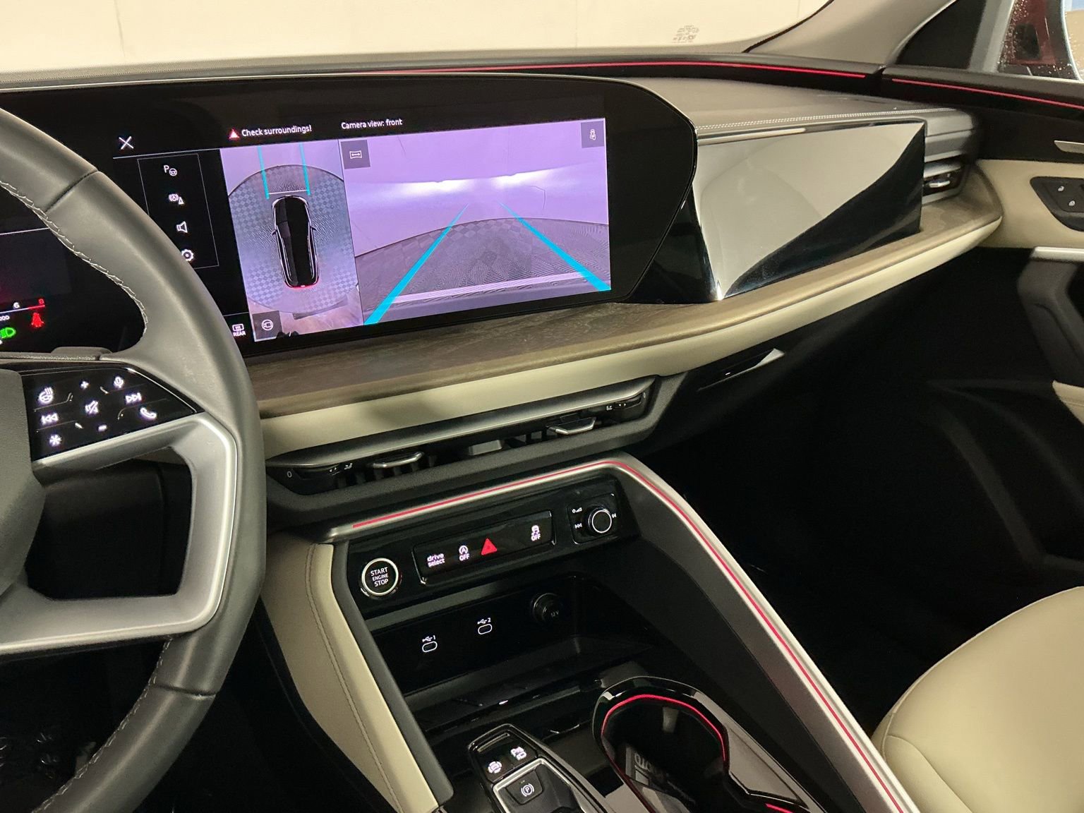 Used 2025 Audi Q5 Premium Plus w/ Premium Plus image 12