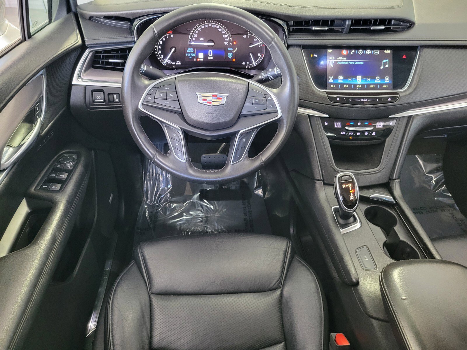 Used 2018 Cadillac XT5 Luxury w/ Driver Awareness Package image 13