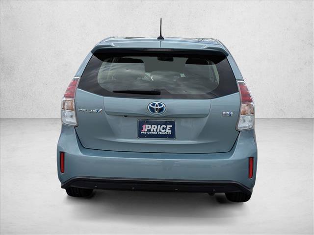 Used 2017 Toyota Prius V Three image 6