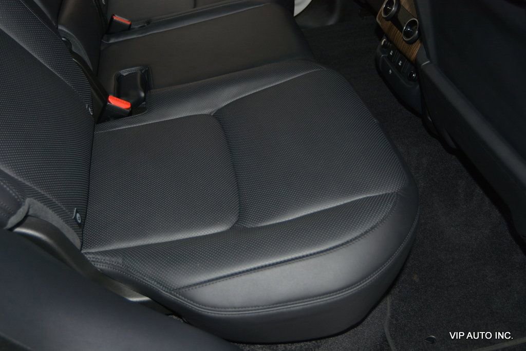 Used 2018 Land Rover Range Rover HSE image 27