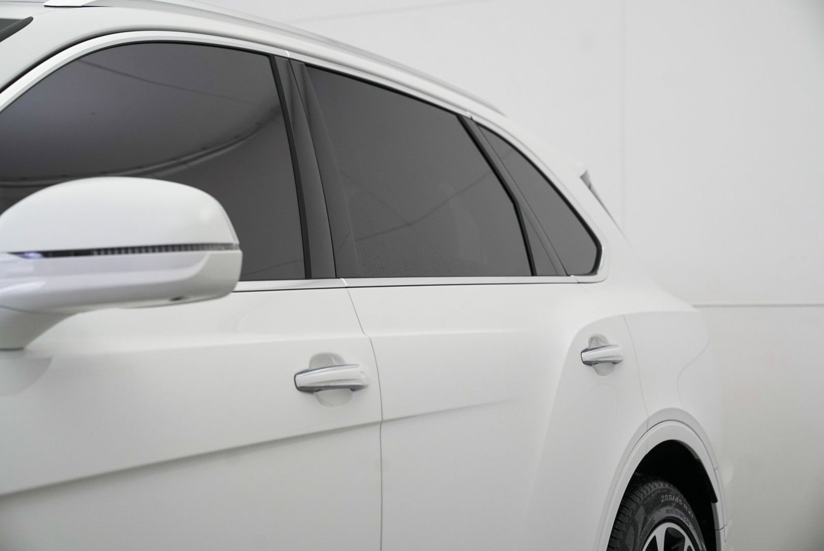 Used 2022 Bentley Bentayga image 65