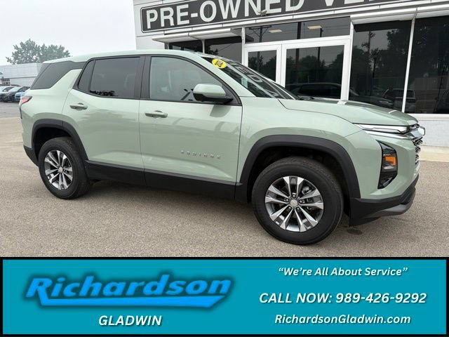Used 2025 Chevrolet Equinox LT w/ Safety and Technology Package FWD image 1