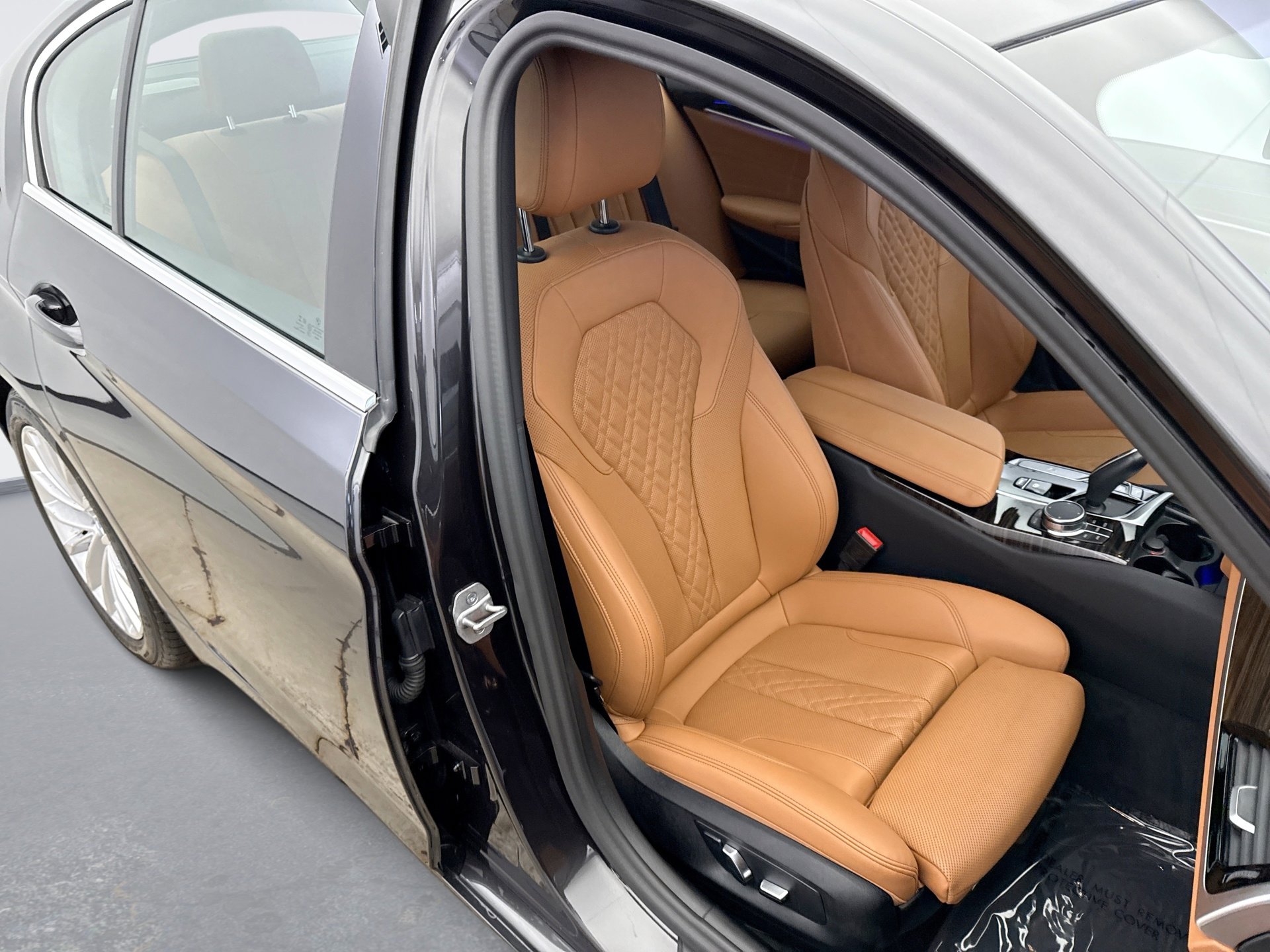 Used 2023 BMW 530i xDrive 530XI AWD w/ Premium Package image 16