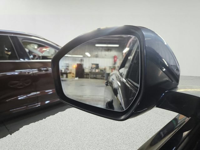 Used 2017 Jaguar F-PACE R-Sport AWD/4WD image 11