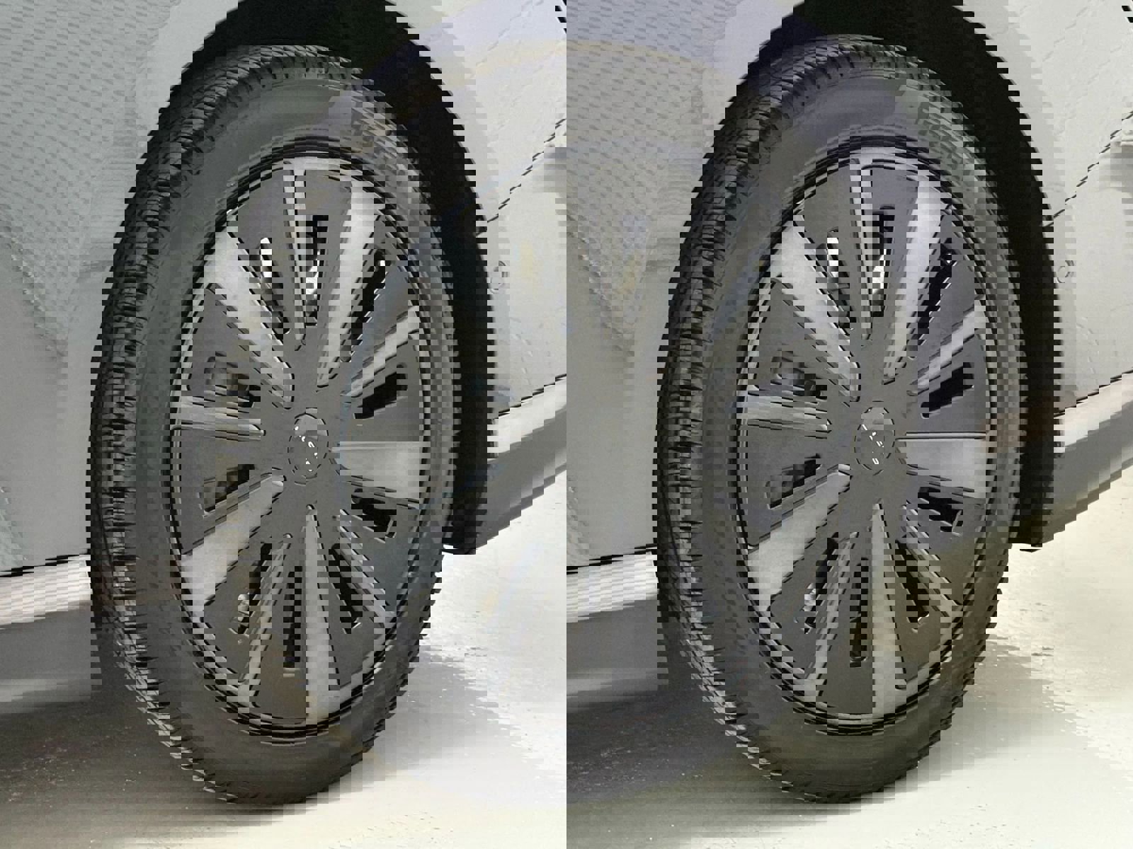 Used 2025 Lucid Air Touring image 44