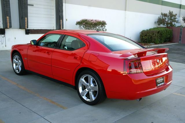 Used 2007 Dodge Charger R/T w/ Road/Track Performance Group RWD image 17