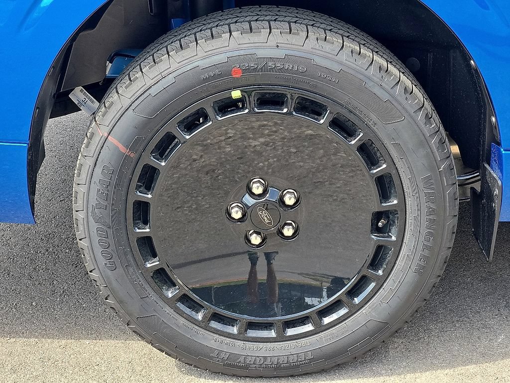 New 2026 Ford Maverick Lobo AWD/4WD image 7