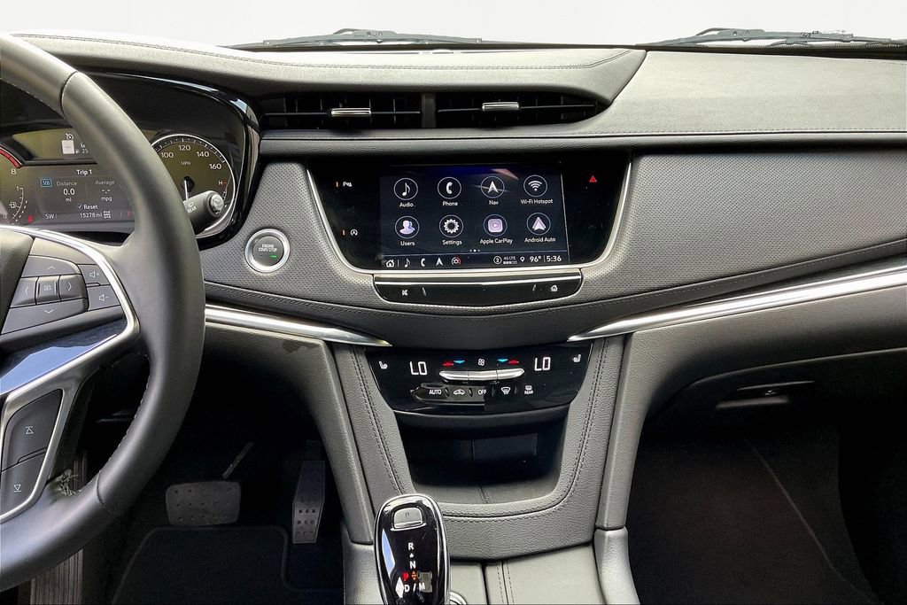 Used 2025 Cadillac XT5 Premium Luxury image 9