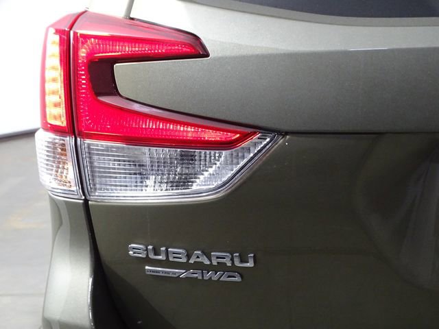 Used 2022 Subaru Forester Limited w/ Popular Package #3 AWD/4WD image 45