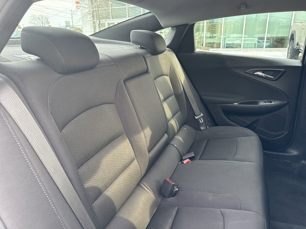Used 2023 Chevrolet Malibu LT image 24