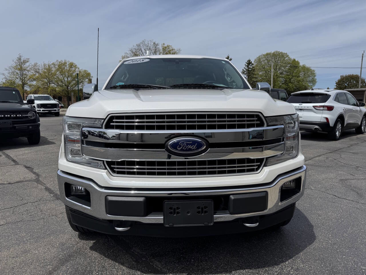 Used 2018 Ford F150 Lariat w/ Equipment Group 502A Luxury AWD/4WD image 5