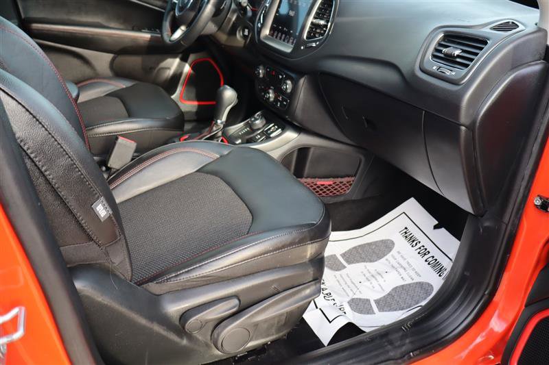 Used 2019 Jeep Compass Trailhawk w/ Popular Equipment Group image 14