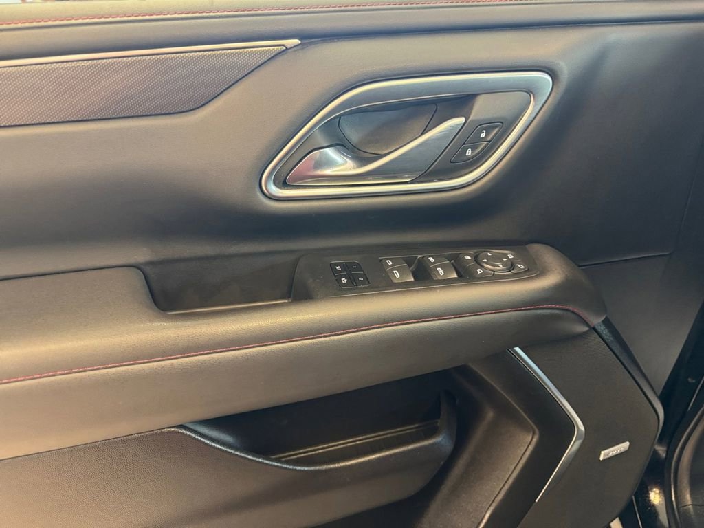 Used 2021 Chevrolet Suburban RST w/ Luxury Package AWD/4WD image 11