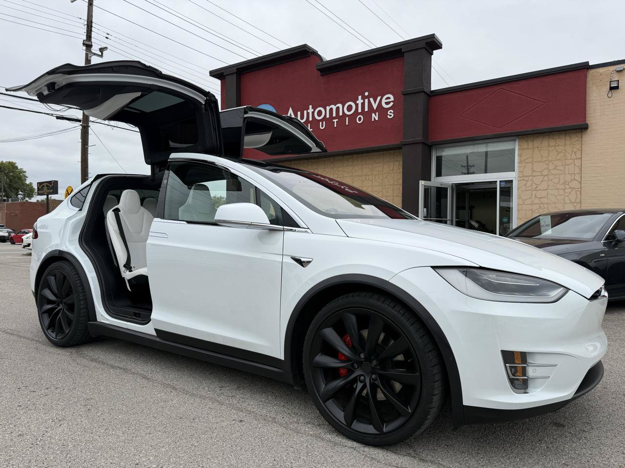 Used 2018 Tesla Model X P100D AWD/4WD image 1