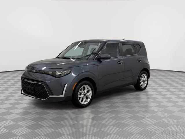 Used 2024 Kia Soul LX w/ Option Group 015 FWD image 4