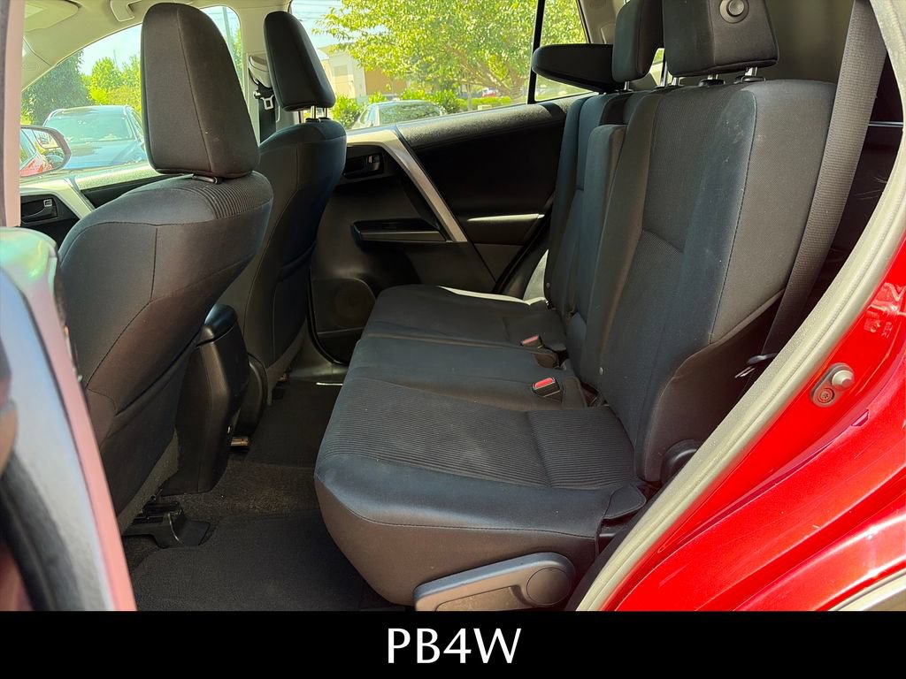 Used 2016 Toyota RAV4 LE FWD image 26