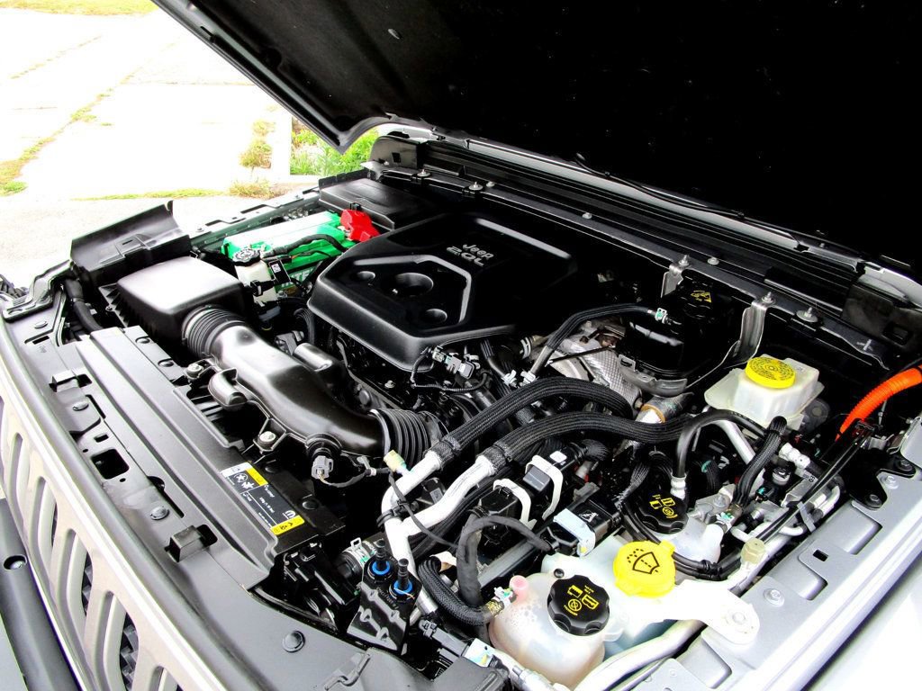 Used 2021 Jeep Wrangler Unlimited Sahara w/ Cold Weather Group image 37