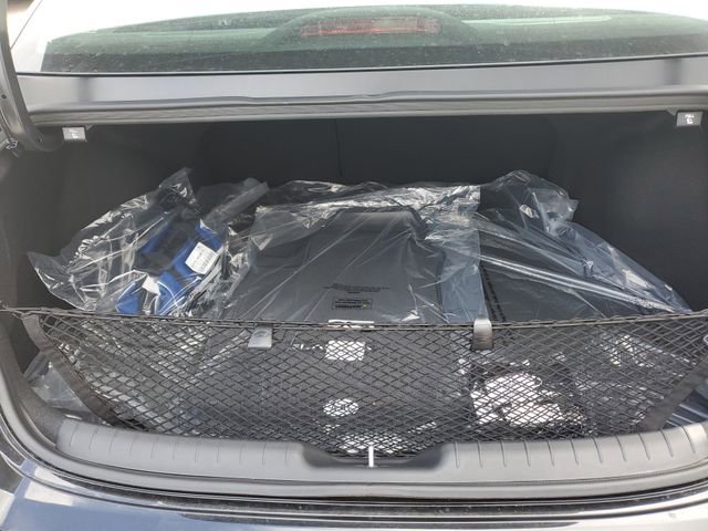 New 2026 Hyundai Elantra Limited image 8