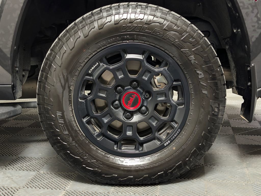 Used 2025 Toyota Sequoia TRD Pro AWD/4WD image 27