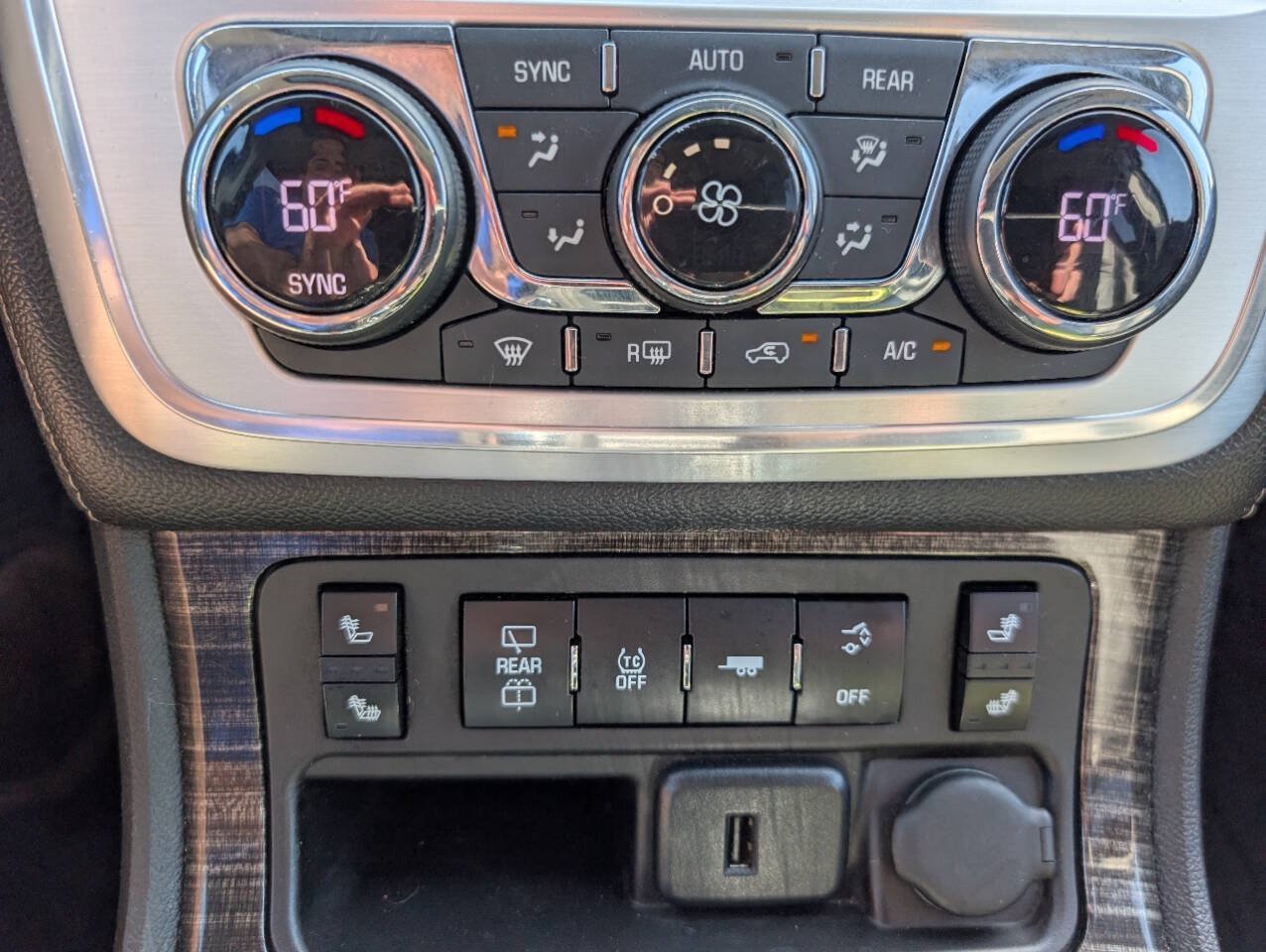 Used 2015 GMC Acadia SLT AWD/4WD image 20