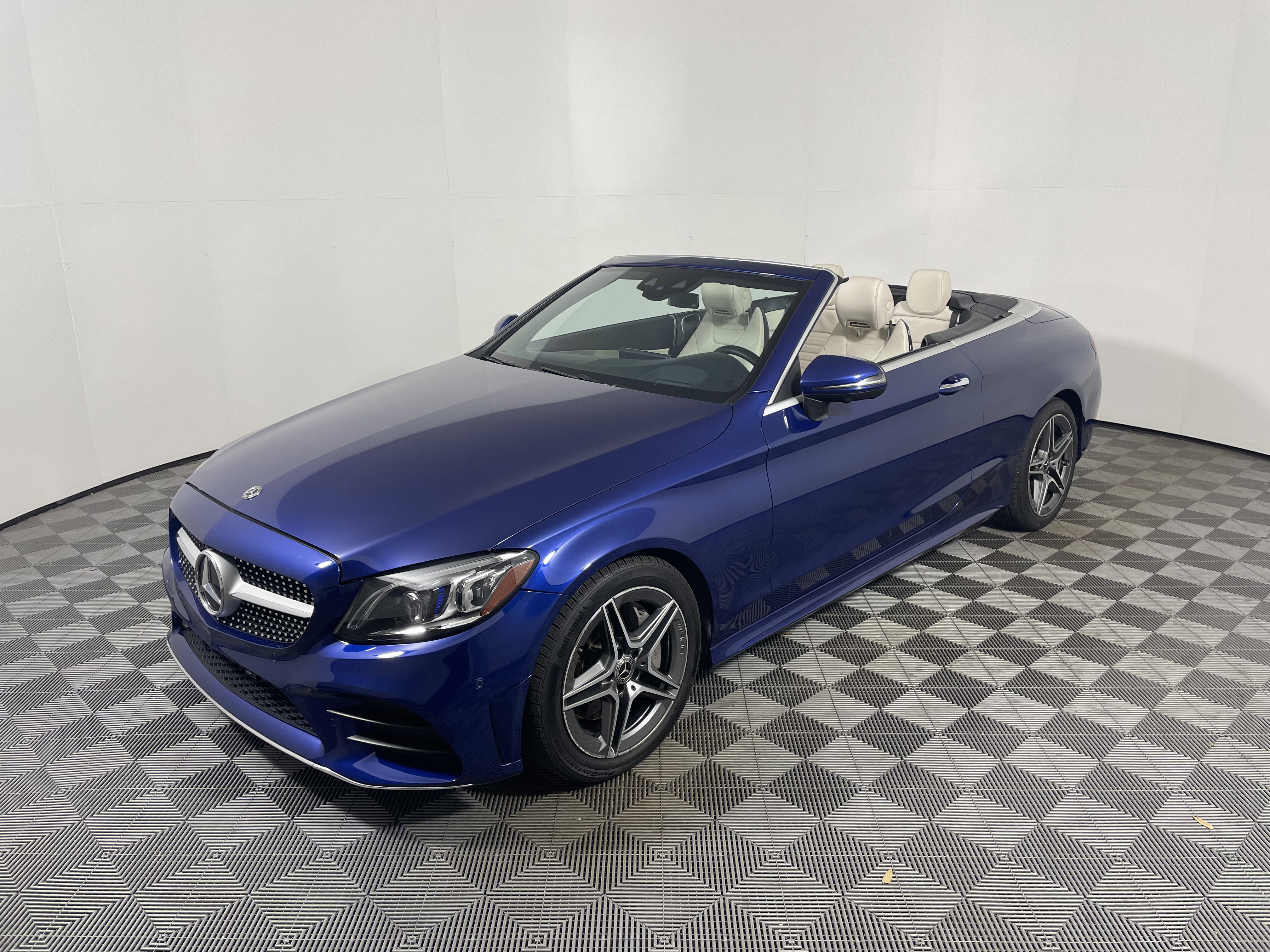 Used 2019 Mercedes-Benz C 300 Cabriolet image 9