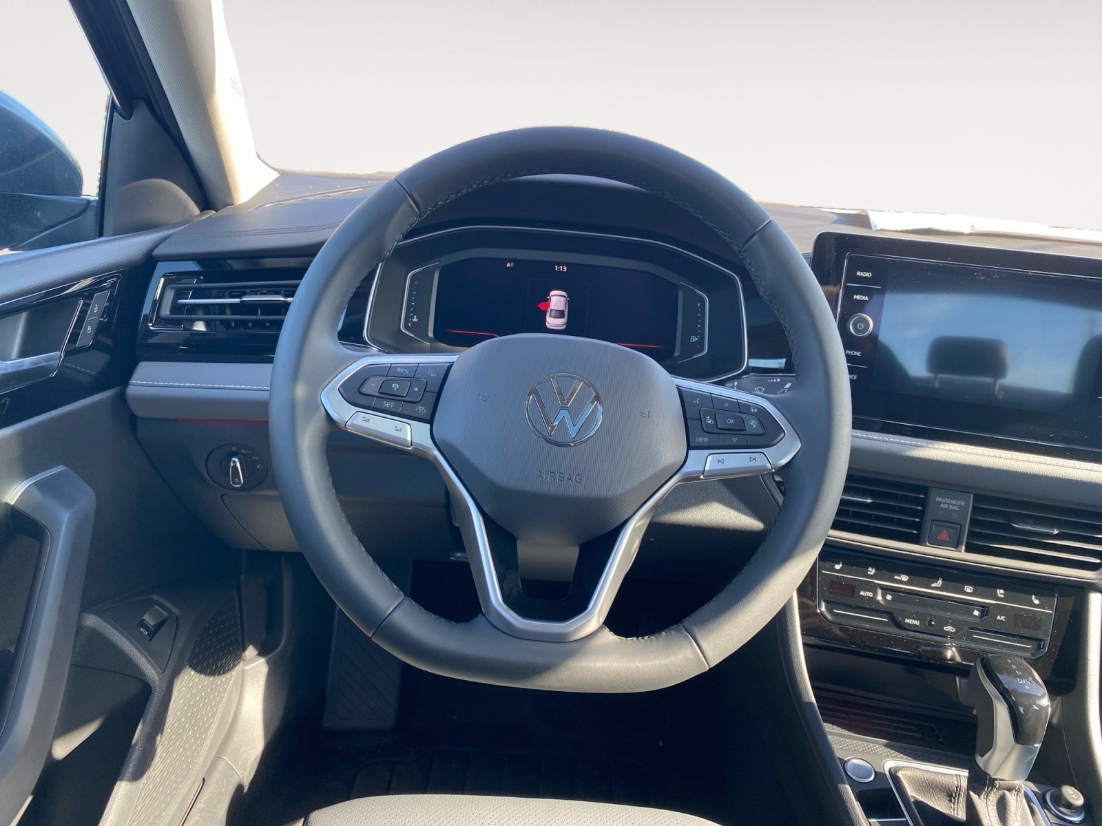 New 2026 Volkswagen Jetta SEL FWD image 11