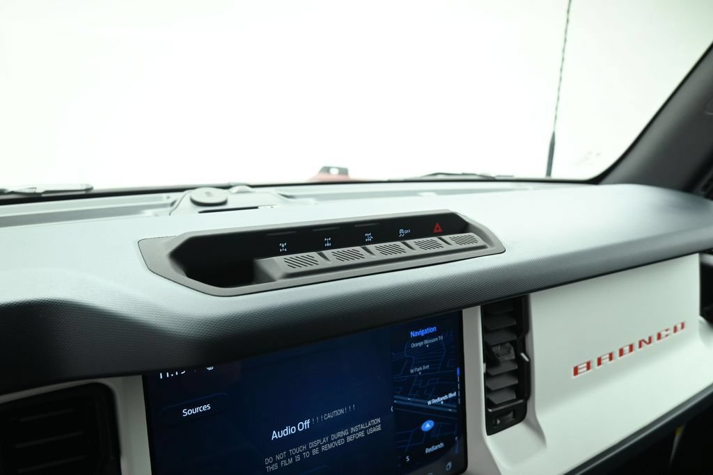 New 2026 Ford Bronco Heritage Edition AWD/4WD image 12