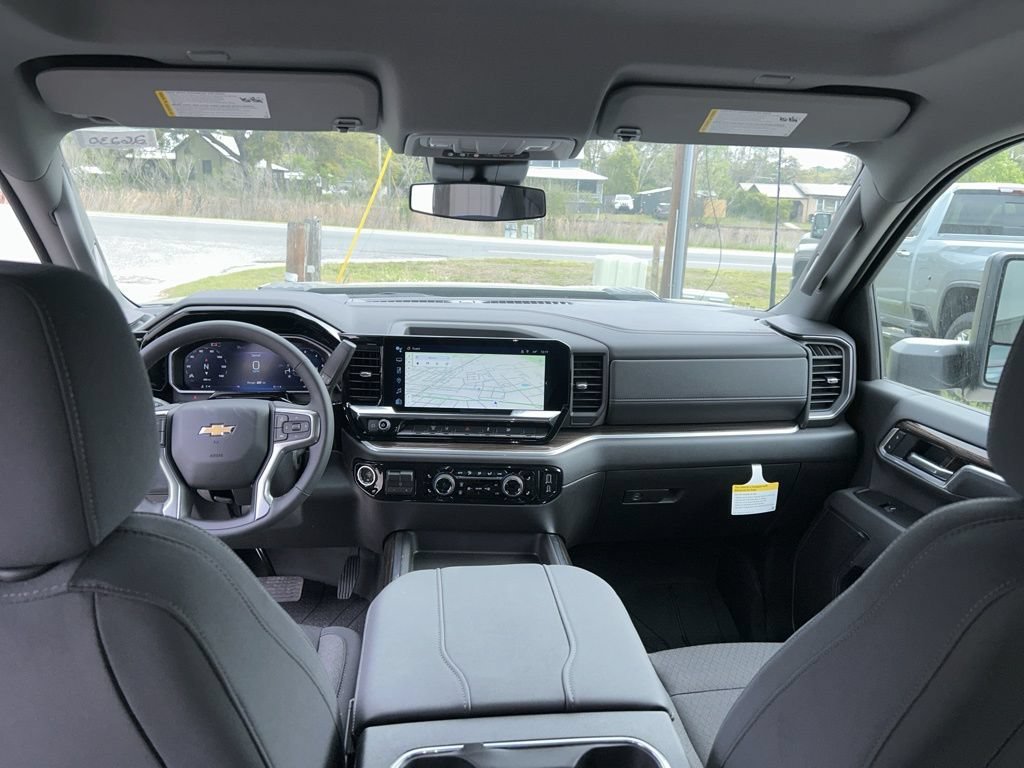 New 2026 Chevrolet Silverado 3500 LT w/ Convenience Package AWD/4WD image 10